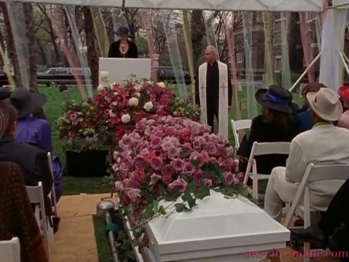 Секс в большом городе - 2 сезон 5 серия: Четыре женщины и одни похороны